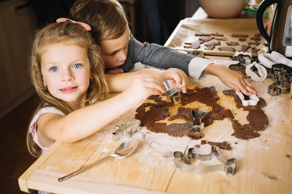 עוגיות שוקולד להכנה עם הילדים